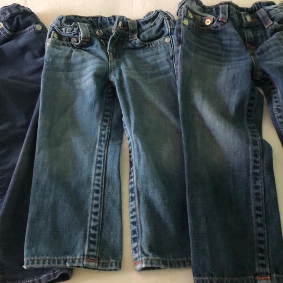 5 pairs of True Religion jeans. - Picture 4 of 8